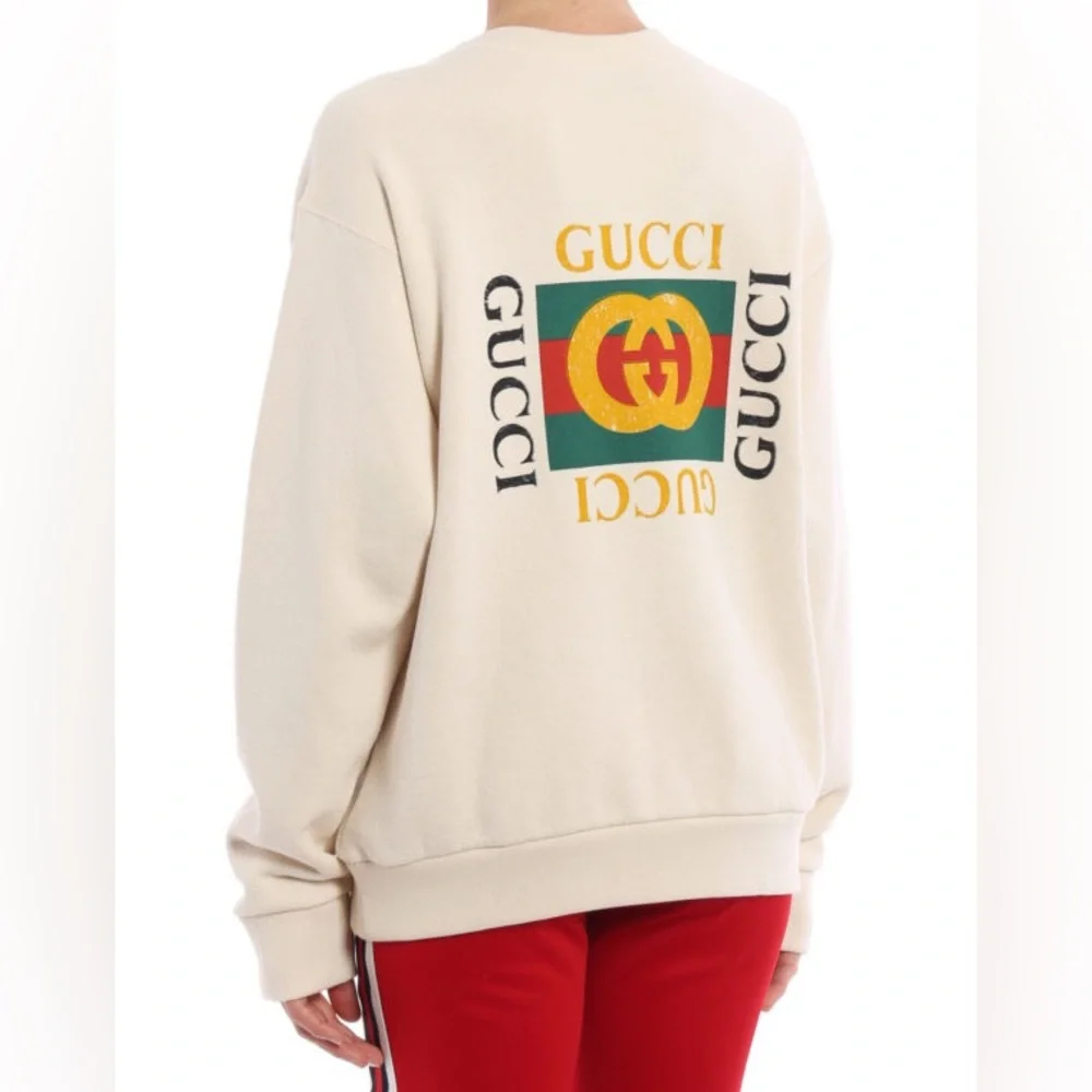 GUCCI
Tiger print oversize sweatshirt size XS - Picture 2 of 8